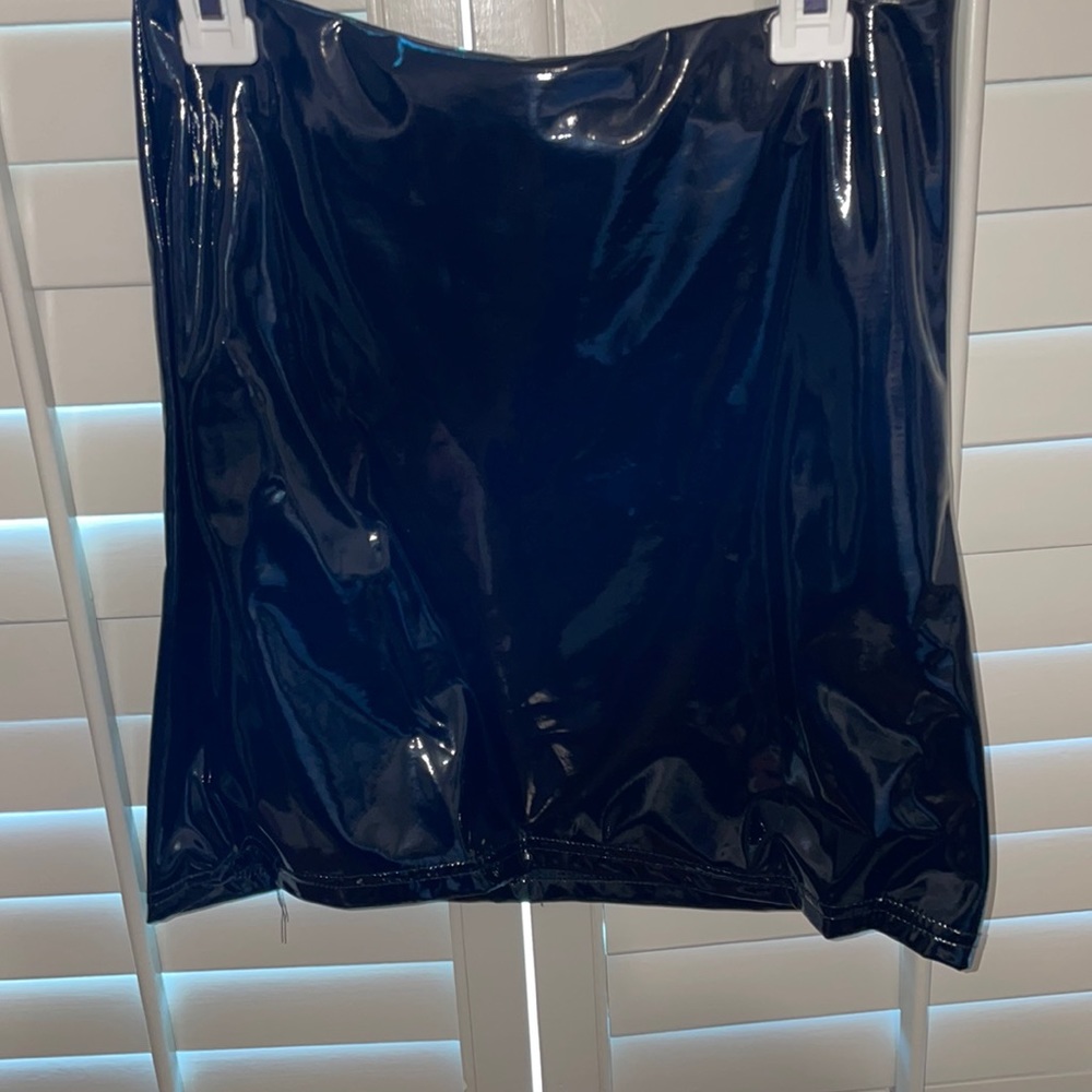 Mini leather skirt